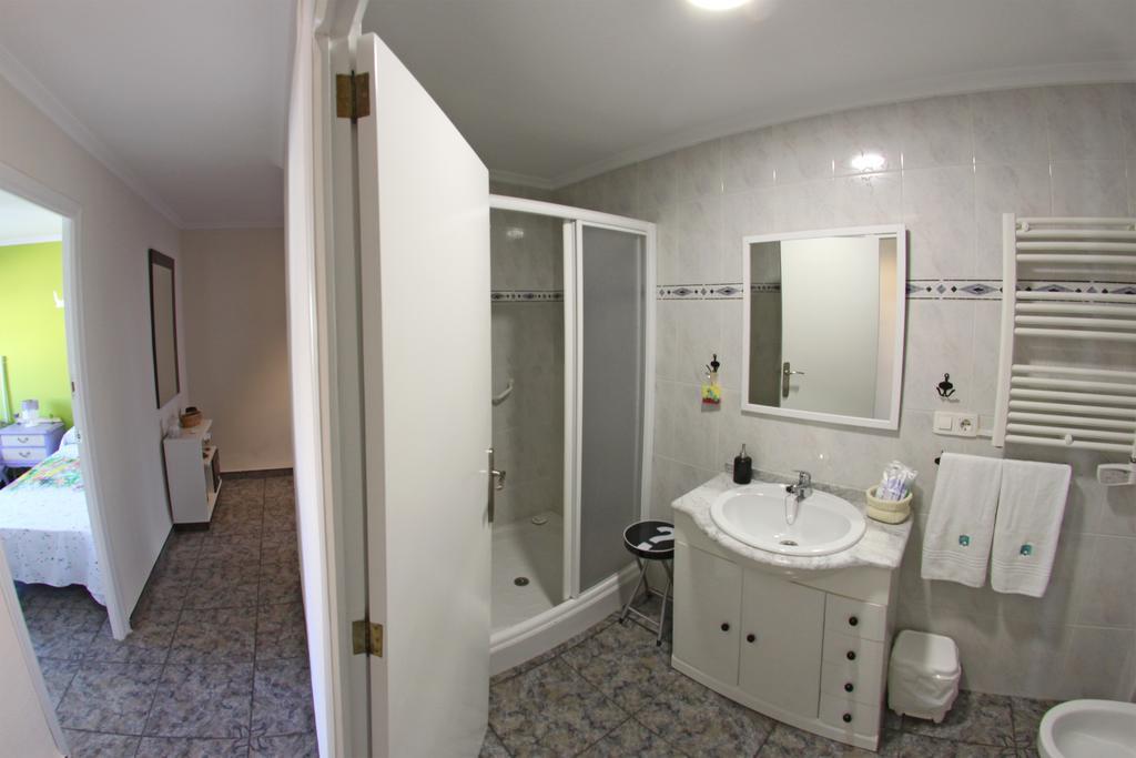 Apartamento El Mirlo Blanco Villena Luaran gambar